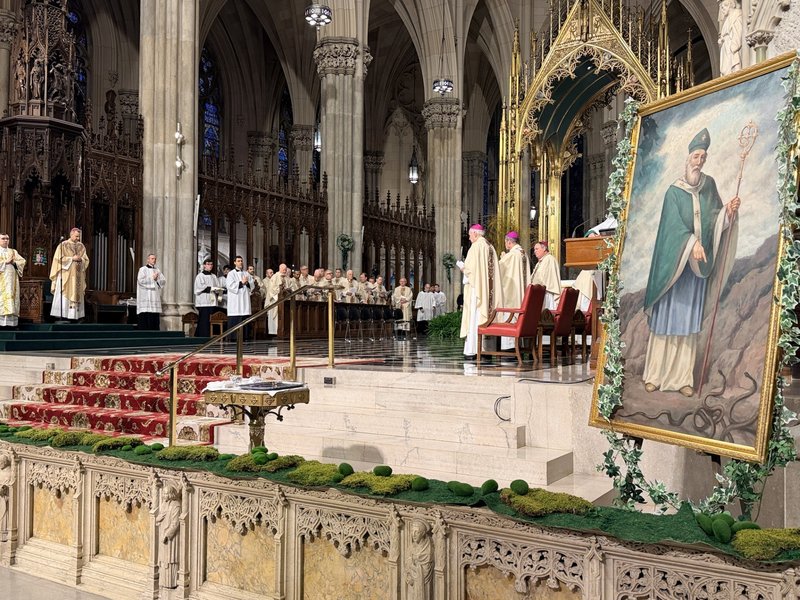 Standing Room Only at St. Patrick’s Cathedral for Archbishop Hicks’ First Parade Day Mass