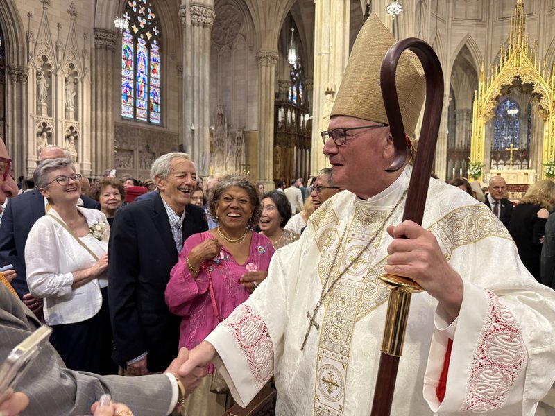 Over 300 Couples in Archdiocese Celebrate 50 Years of Marriage
