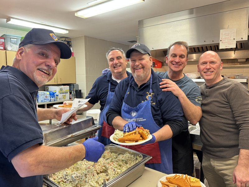 Faith, Fellowship, and Fried Fish: St. Stanislaus Parish Unites for a Meaningful Lenten Friday