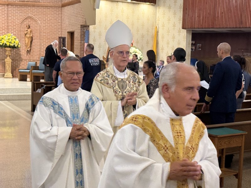Staten Island Remembers September 11 Victims at Notre Dame Club Annual Vigil Mass