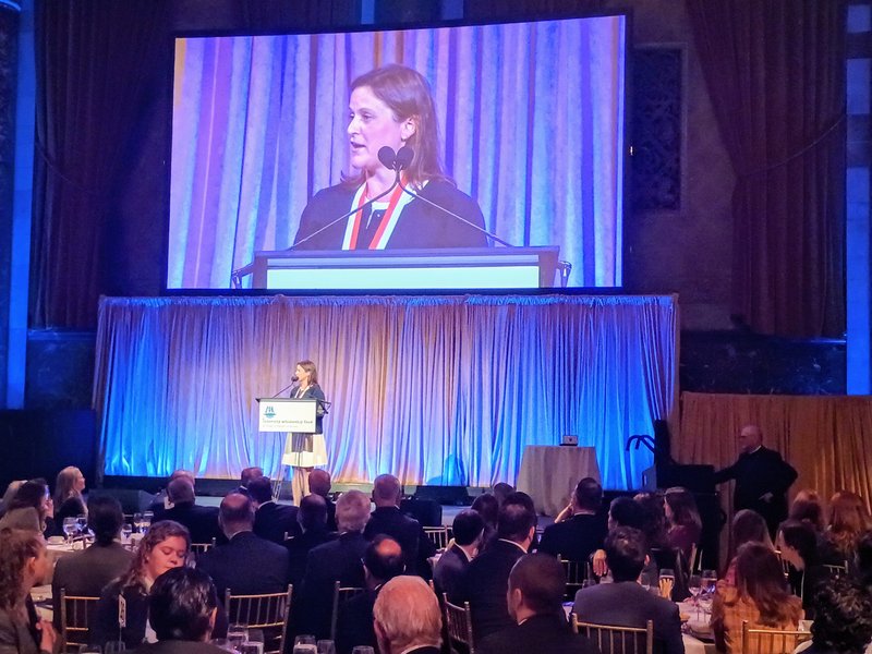 Lawyers Committee Luncheon Raises Nearly $600,000 for Inner-City Scholarship Fund