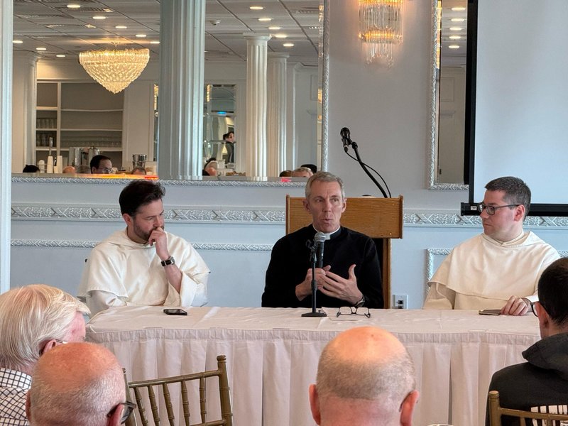 ‘Community Before Communion’: Pastors of Growing Parishes Share Lessons on Reaching Young Adults