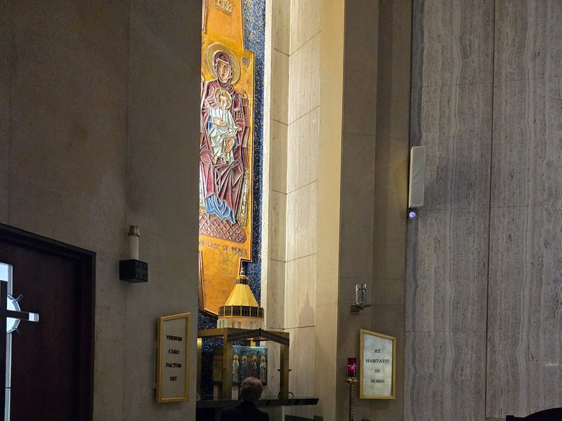 JFSJOLOP Holy Family Church Interior 1