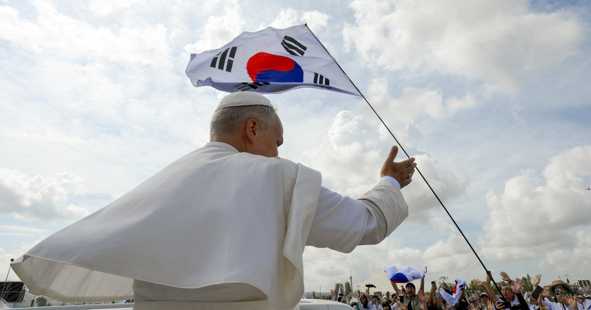 Pope Leo to young Catholics: World Youth Day is a pilgrimage, not a trip