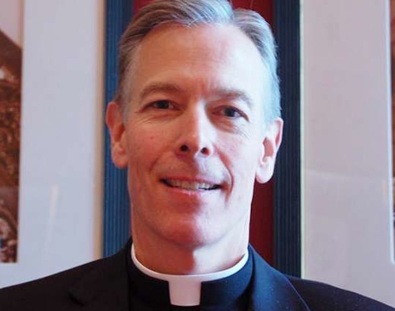 Portland archbishop celebrates marriage Mass after call for new family ...