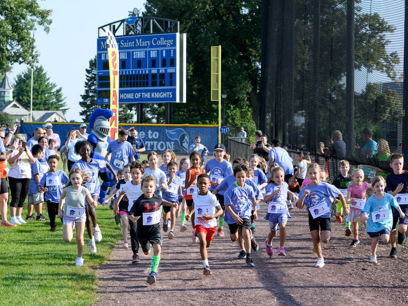 Bishop Dunn School to Host Cupcake 5K in Newburgh