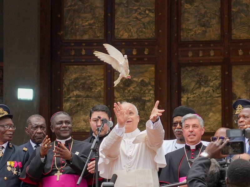 Pope Leo XIV Arrives in Cameroon as 'a Servant of Dialogue' Amid Violent Separatist Conflict