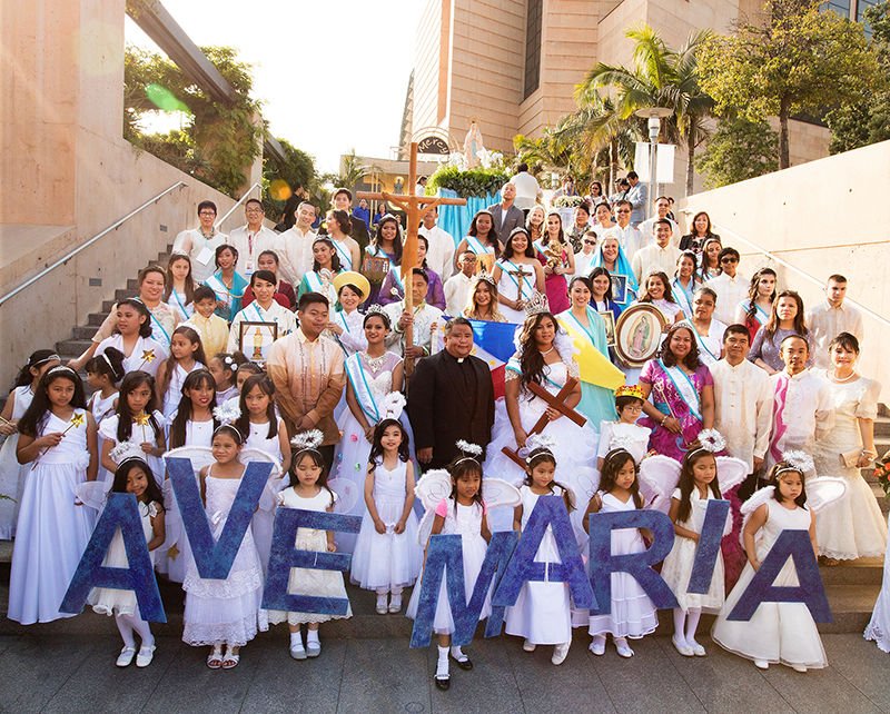 Santacruzan and the Flowers of May: Filipino community celebrates the ...
