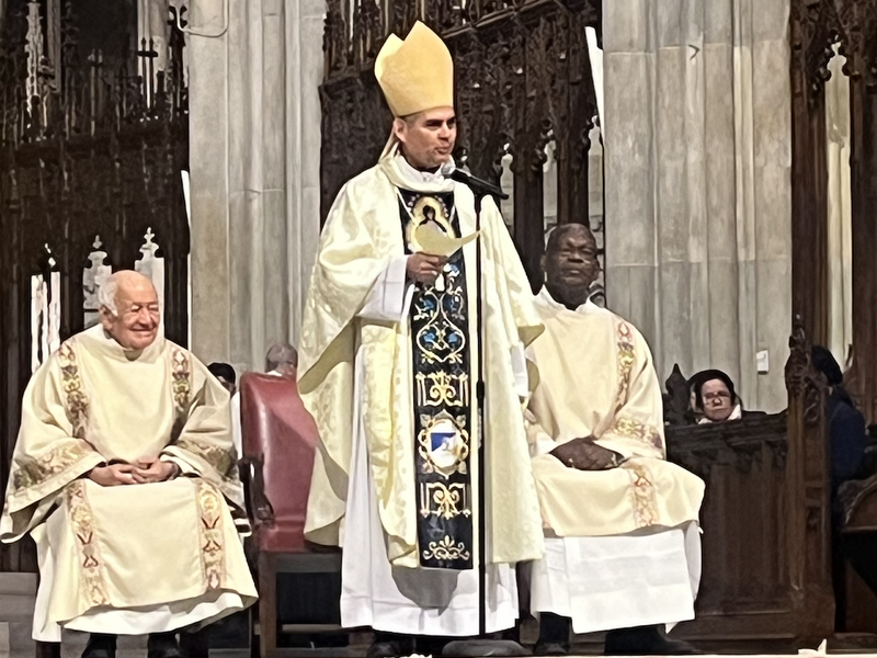 Misa de Nuestra Señora de Suyapa (Honduras) celebrada en la Catedral de San Patricio