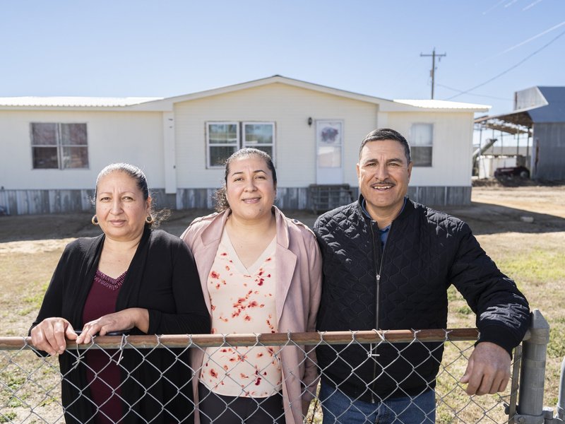 Feligreses afectados por dos tragedias dicen que su fe les llevó a superar las crisis