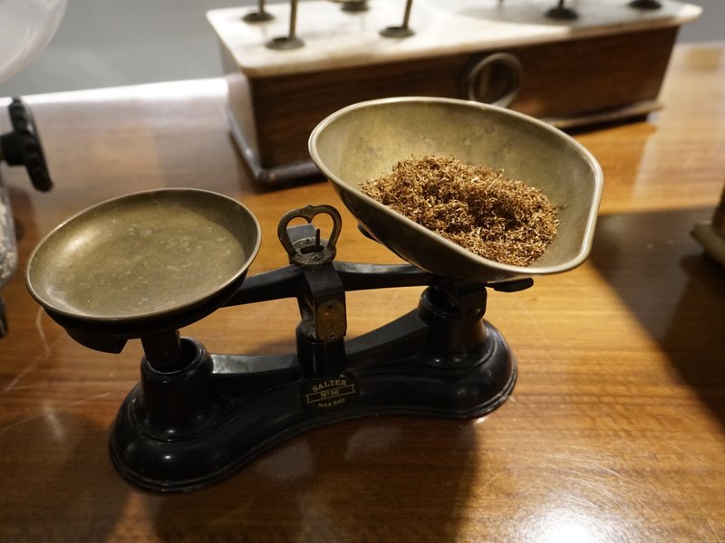 Tobacco Trails: How Popes Past and Present Influenced the Plant's Journey​