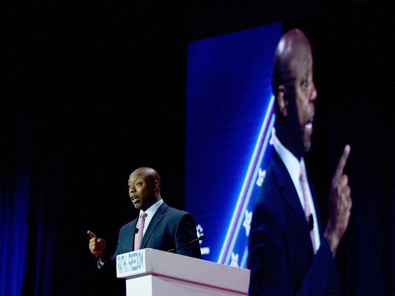 GOP Presidential Hopefuls Mark Dobbs Anniversary at Meeting of Social Conservatives​