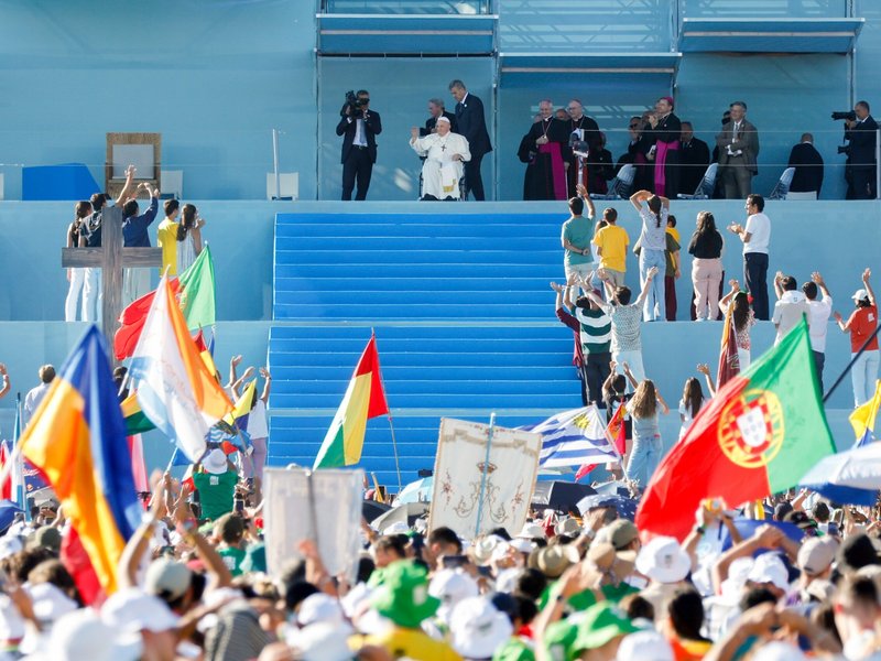 'Do You Cry?' Pope Asks 800,000 Young People at World Youth Day​