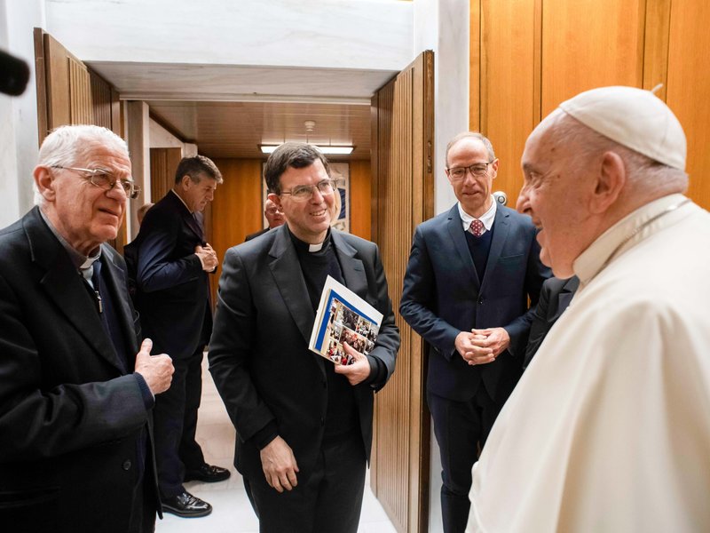 Pope Says He Has Serious Bronchial Infection