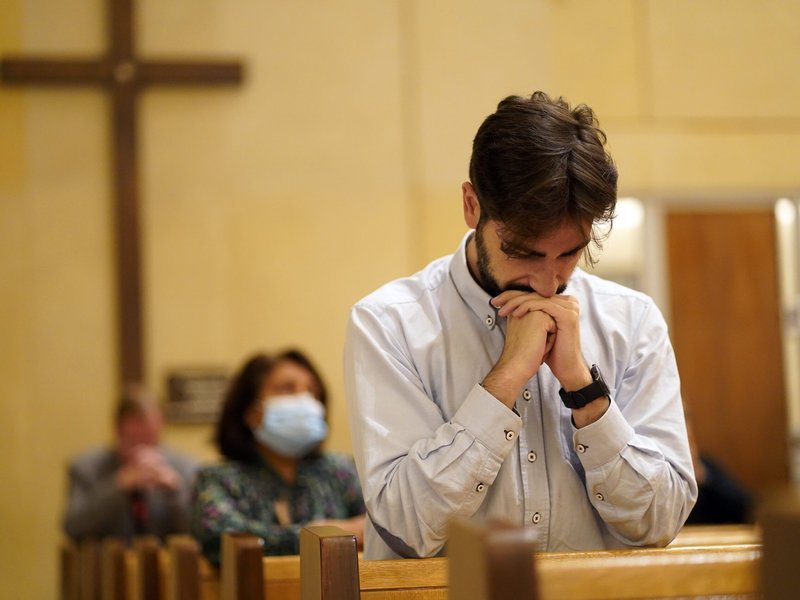 Pew Finds Catholics Diverge by Political Parties, Mass Attendance