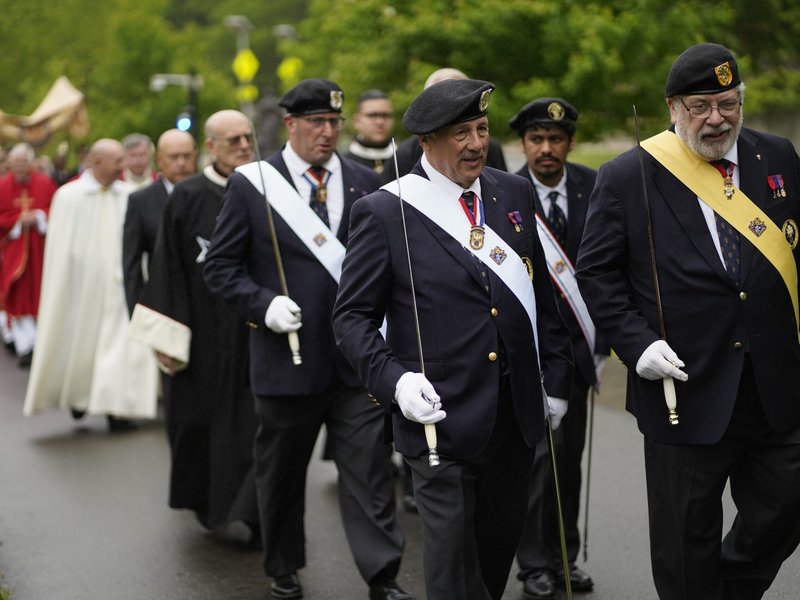 Todo es un don de Dios: Multitudes, conexión y conversión marcan la primera semana de la peregrinación nacional