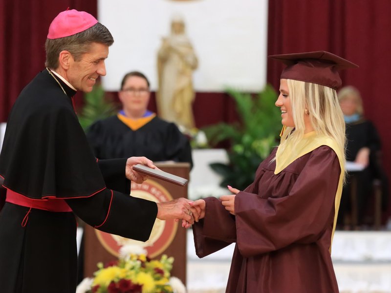 Sending 11 Children to Catholic School Worth the Sacrifice, Delaware Couple Says