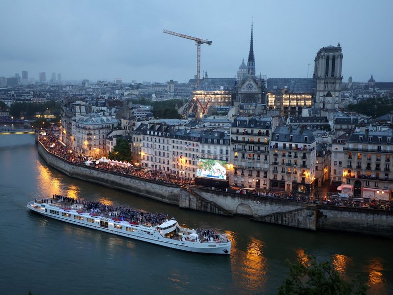 Obispos y otros católicos de todo el mundo condenan la 'burla' del cristianismo en la ceremonia de apertura de los Juegos Olímpicos