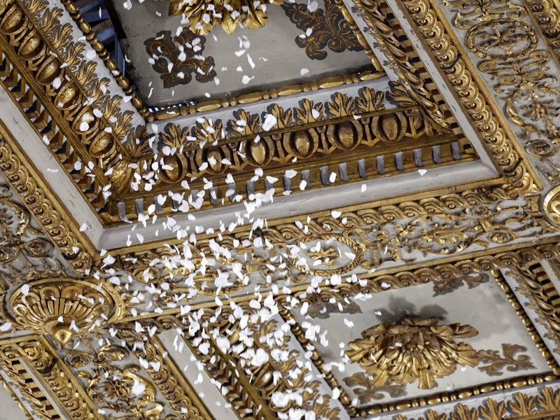 Summer Snow in Rome? Pope Explains Ancient Miracle