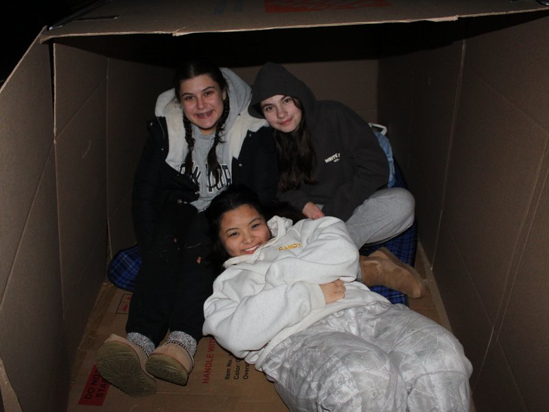 Maria Regina High School Students Sleep Outside to Support Unhoused Population