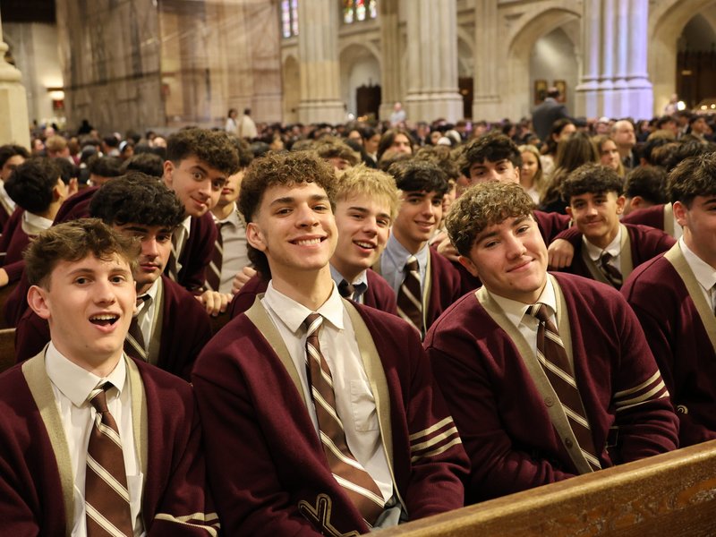 High School Seniors’ Graduation Mass Celebrated at St. Patrick’s Cathedral