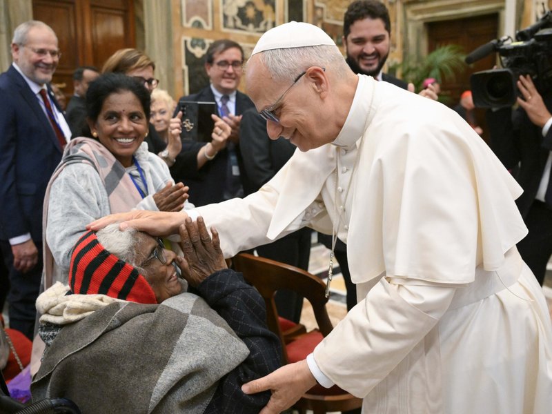 Elderly Are a Gift, Blessing to Be Welcomed, Pope Leo XIV Says