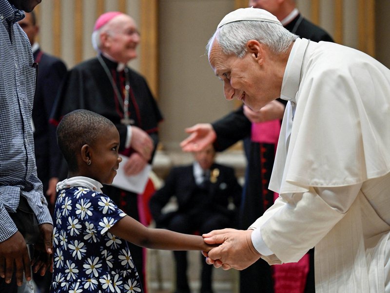 El papa León XIV será hospitalizado el 13 de octubre antes de someterse a una cirugía pulmonar
