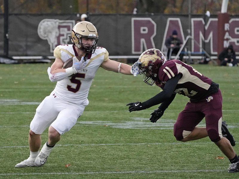 Iona Prep Tops Monsignor Farrell to Win CHSAA AAA Football Title
