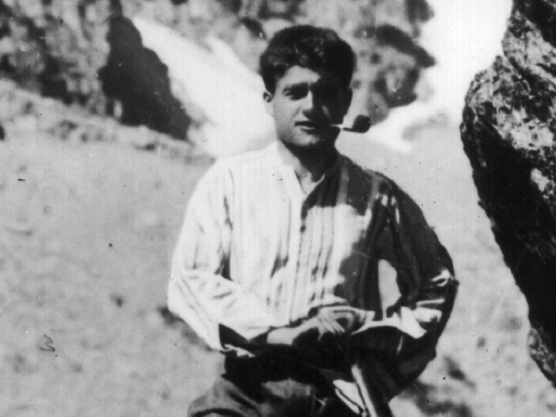 Pope Says He Will Canonize Acutis, Frassati, Host Meeting on Child's Rights