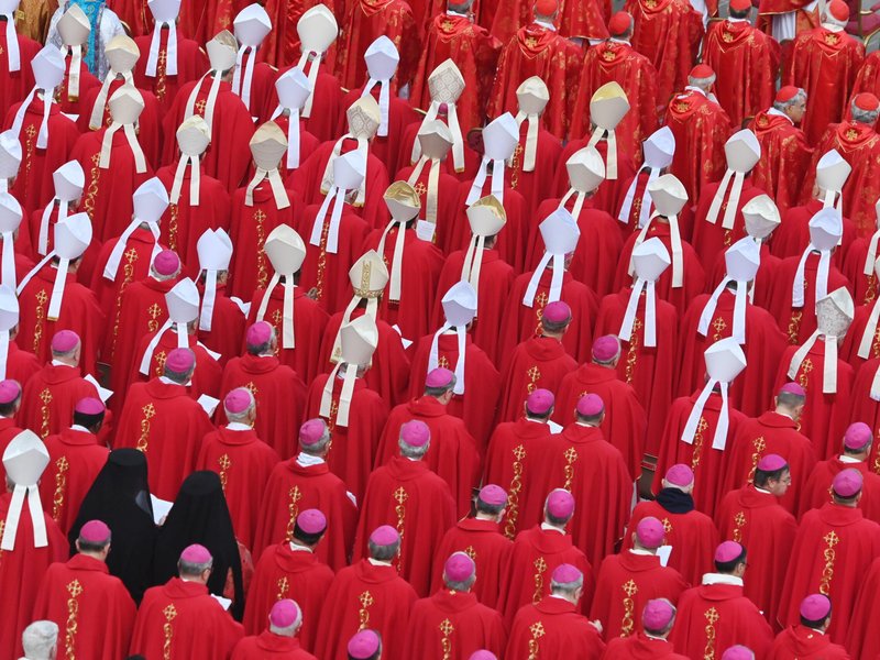 U.S. Bishops Invite Faithful to Pray Novena for Pope Benedict XVI