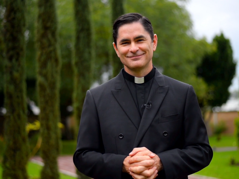 The Digital Mission of Father Jorge Obregón