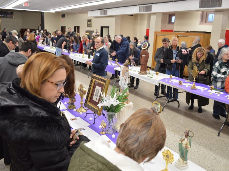 Relics Exhibited in New Jersey a Special Gift to Faith during Lent