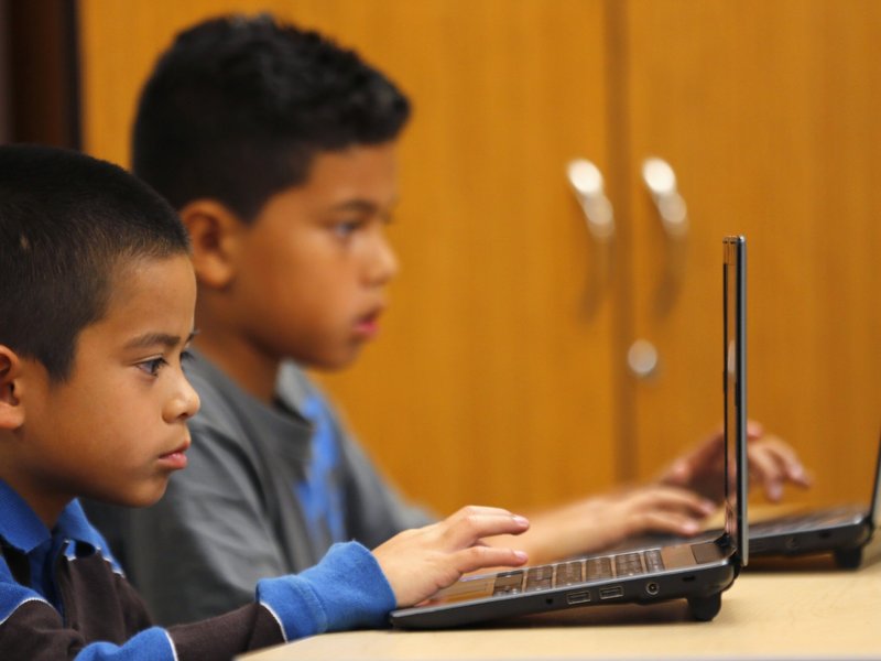 Pew: Support for Christian Prayer in Public Schools Varies Widely Across US