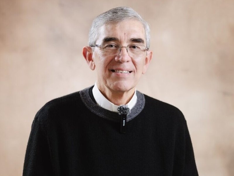 Monseñor Víctor Solís reacciona ante la elección del papa León XIV | Monsignor Víctor Solís Reacts to the Election of Pope Leo XIV