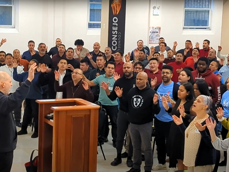 El Centro Católico Carismático: un corazón que late en la Arquidiócesis de Nueva York | The Hispanic Catholic Charismatic Center: A Beating Heart in the Archdiocese of New York