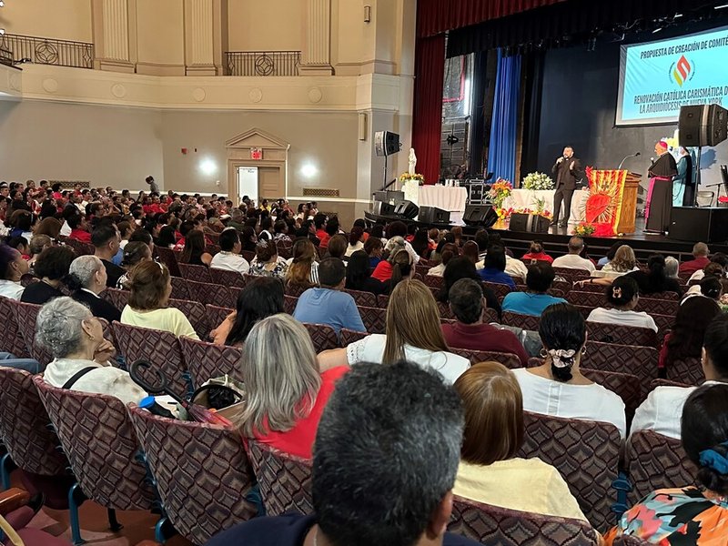 Día de los Carismáticos en el Bronx: celebración de fe y nuevo plan pastoral