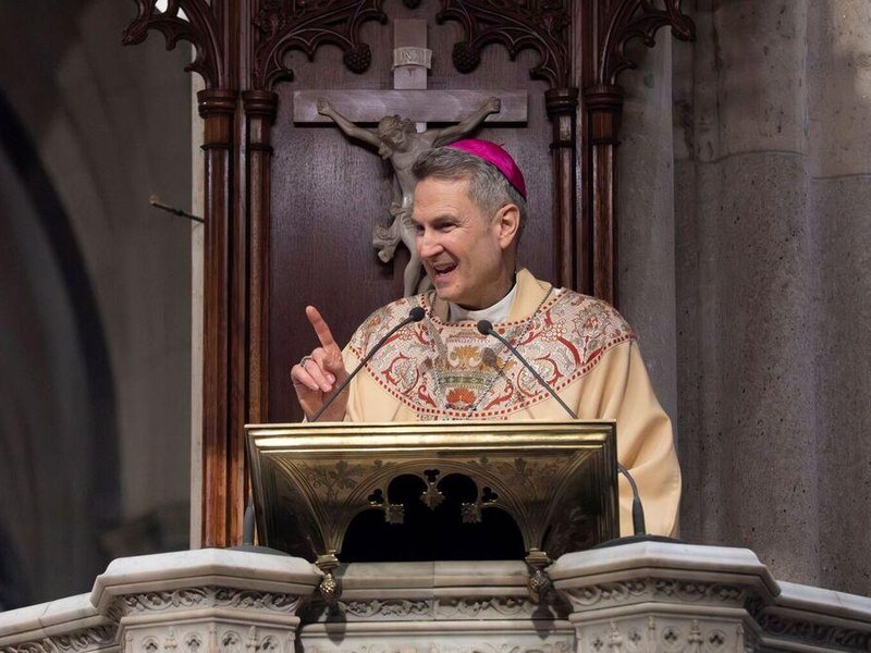 Archbishop Hicks Proclaims ‘We Are an Easter People’ at St. Patrick’s Cathedral
