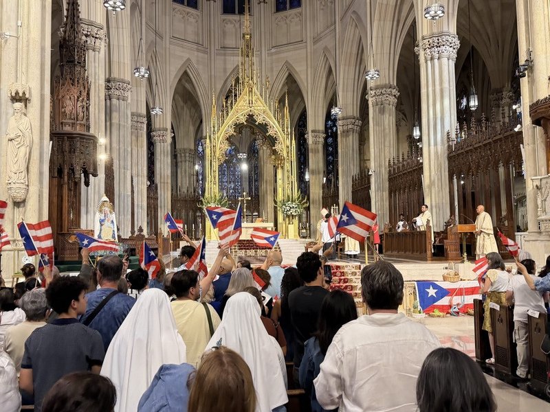 Un mensaje de unidad en la Misa del Día Cultural Puertorriqueño celebrada en la Catedral de San Patricio