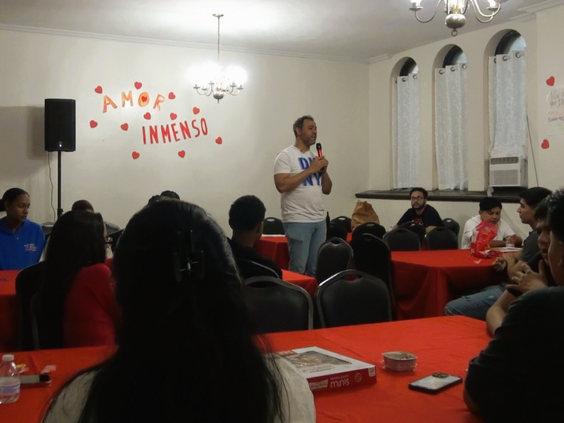 'Amor Inmenso', un encuentro de fe y transformación para jóvenes adultos