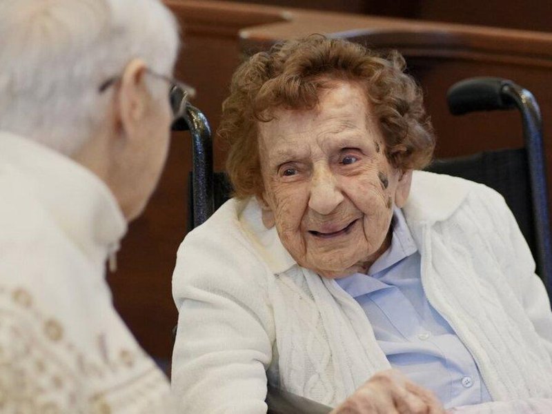 Monja más anciana del mundo cumple 113 años