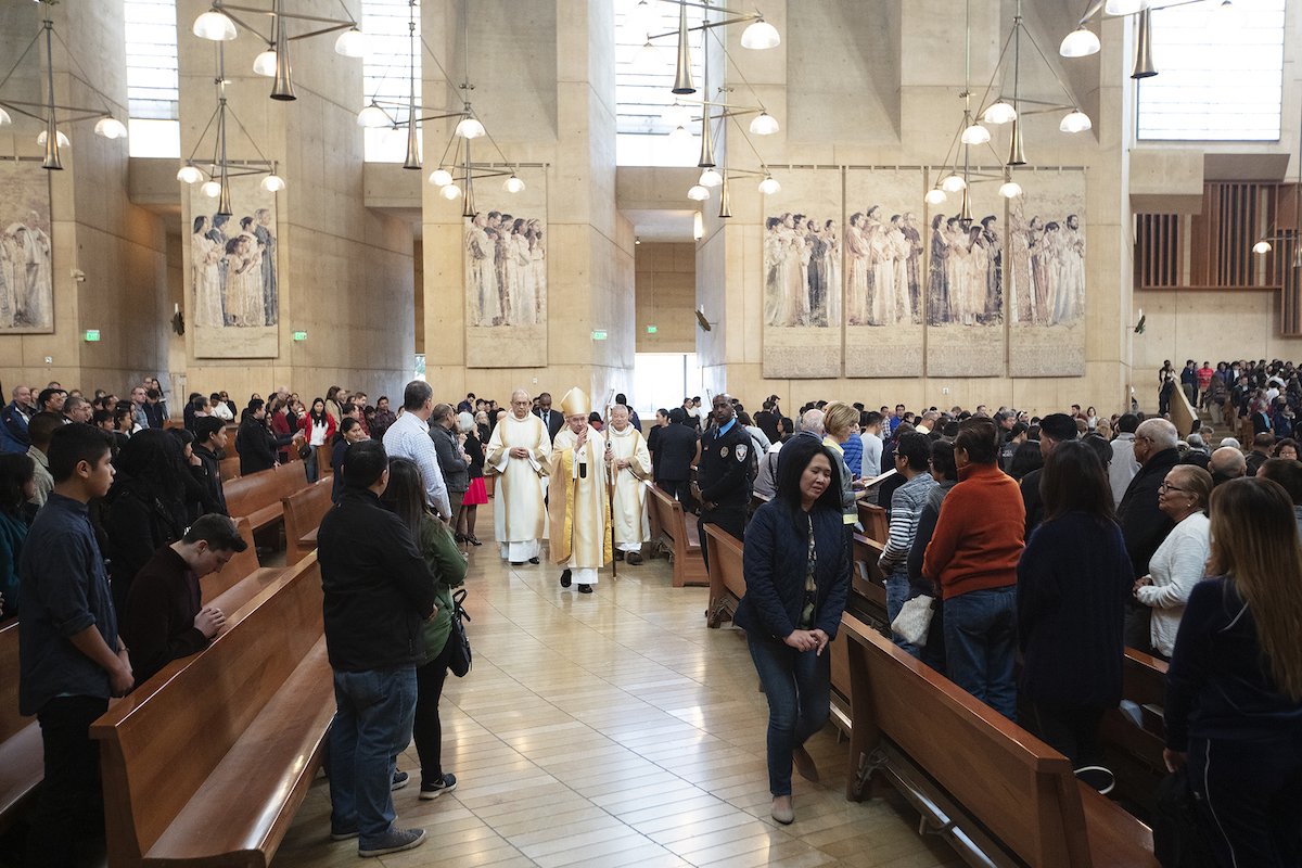 World Youth Day pilgrims from across the Archdiocese of Los Angeles receive a special blessing from Archbishop José H. Gomez during a Mass on Sunday, January 13, 2019 at the Cathedral of Our Lady of the Angels in preparation for the event in Panama with Pope Francis Jan. 22-27. VICTOR ALEMÁN/ANGELUS NEWS