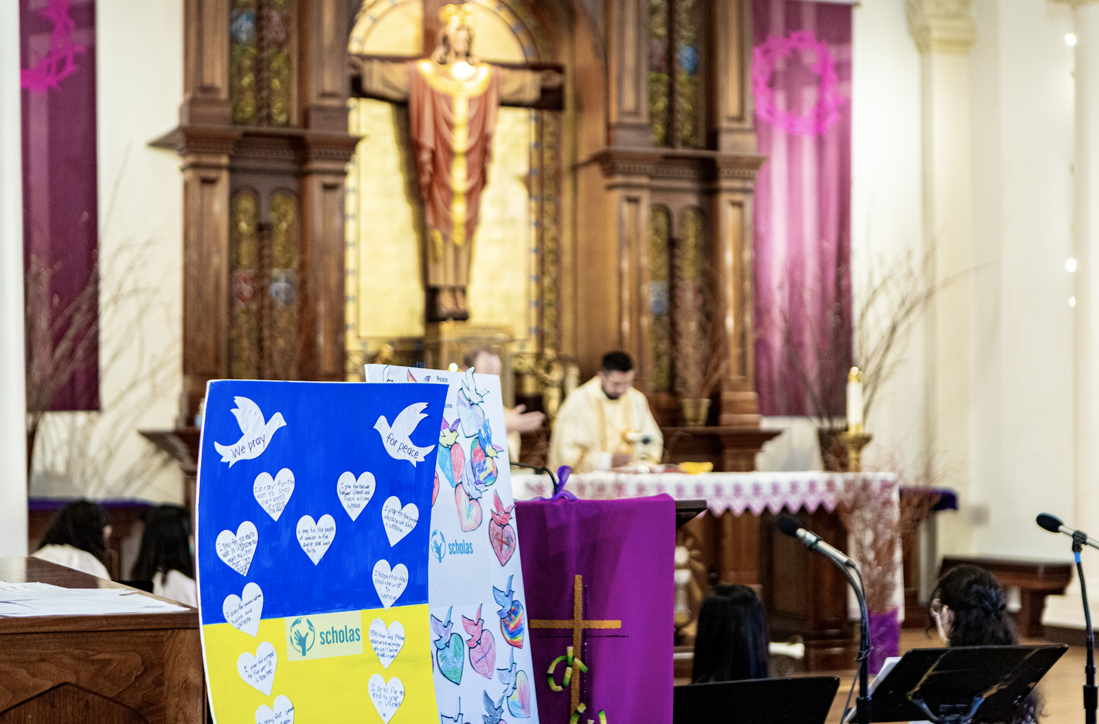 Christ the King School, Los Angeles (Ron Echual)
