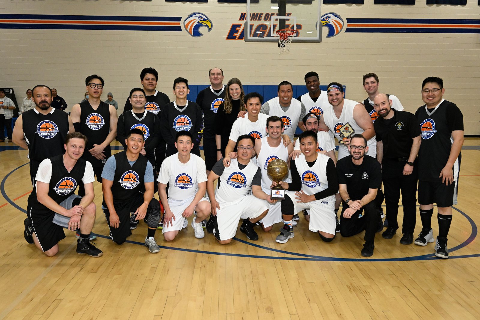 priests basketball