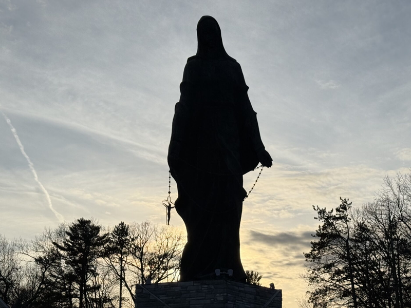 Retiro para hombres hispanos el 14 de marzo en el Santuario Mariano 