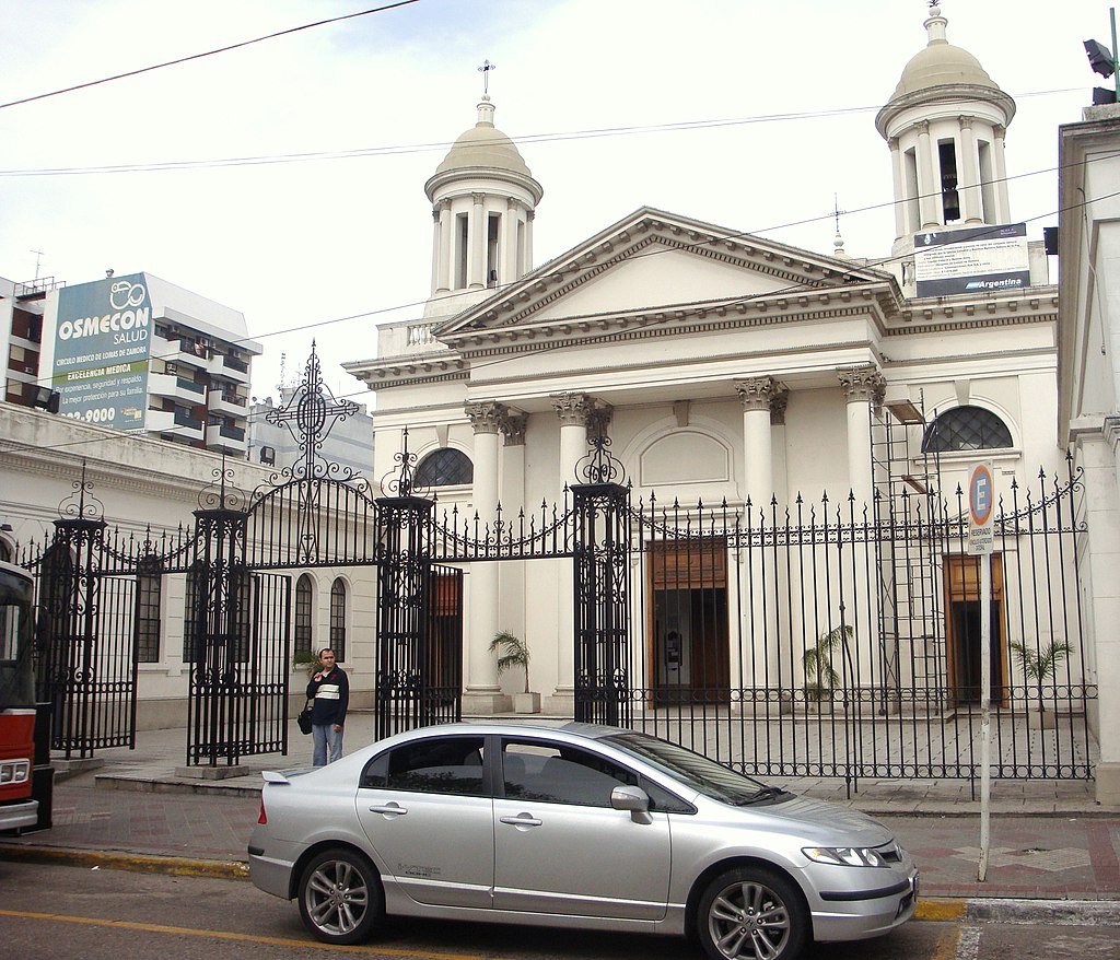 Catedral de Nuestra Señora de la Paz (Lomas de Zamora) (Foto Wikipedia)