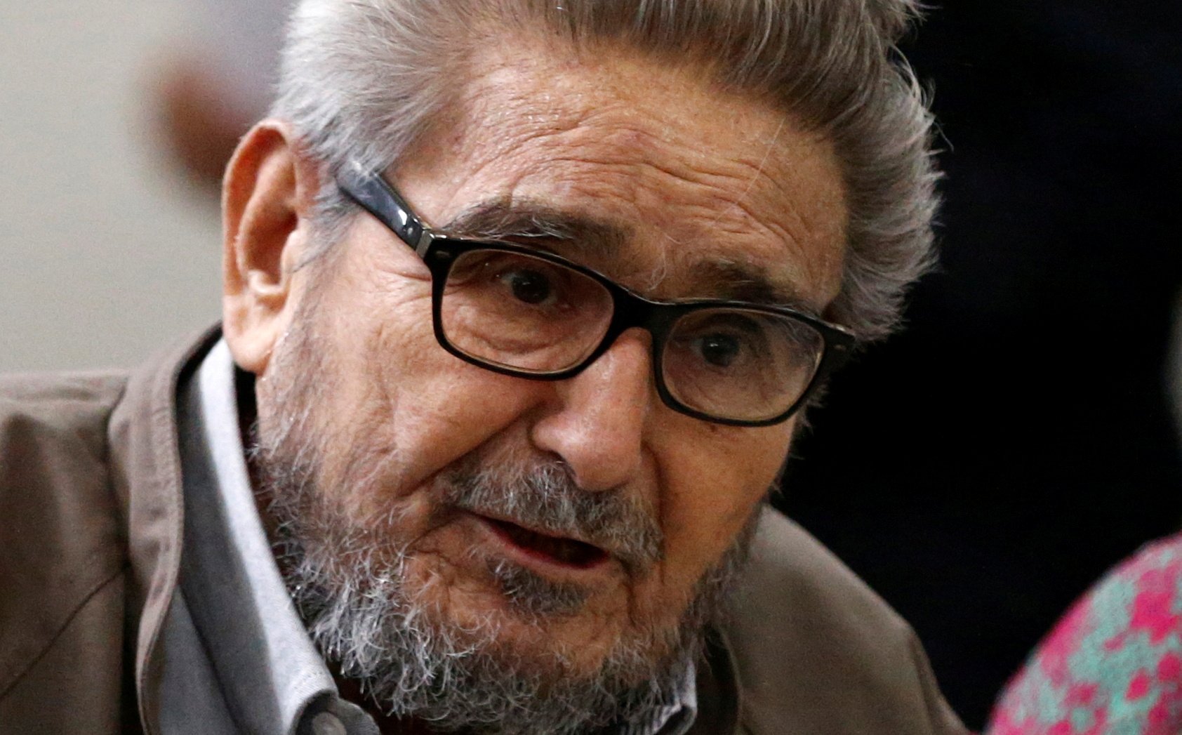 El fundador de Sendero Luminoso, Abimael Guzmán, asiste a una audiencia en la prisión de Ancón en Callao, Perú, el 6 de junio de 2017. (Foto CNS/Mariana Bazo, Reuters)