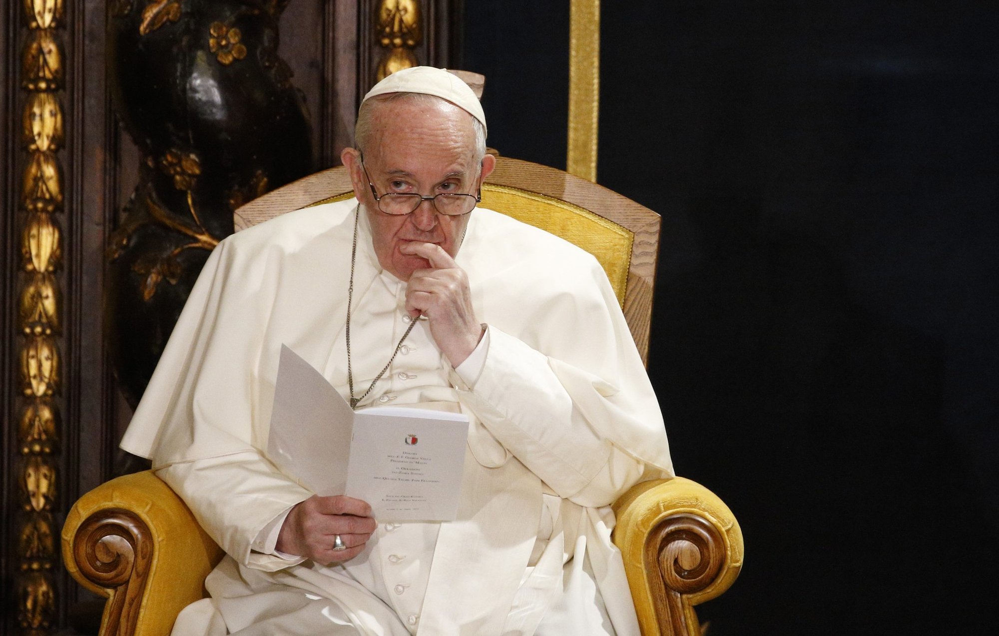 El Papa Francisco asiste a una reunión con autoridades y miembros del cuerpo diplomático en El Palacio de La Valeta, Malta, el 2 de abril de 2022. (Foto CNS/Paul Haring)