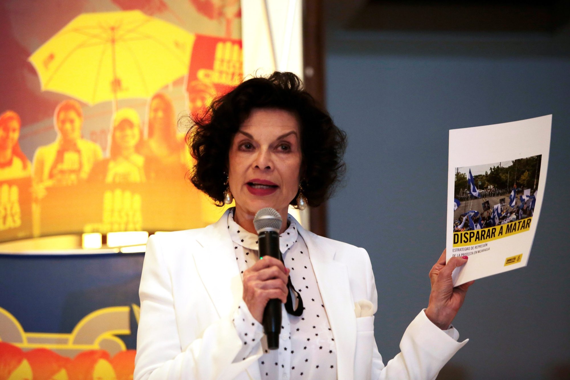 La defensora de los derechos humanos Bianca Jagger habla durante una conferencia de prensa con ejecutivos de Amnistía Internacional sobre la violencia y la represión en Nicaragua, en esta foto de archivo de 2018. (Crédito: Oswaldo Rivas/Reuters vía CNS.)