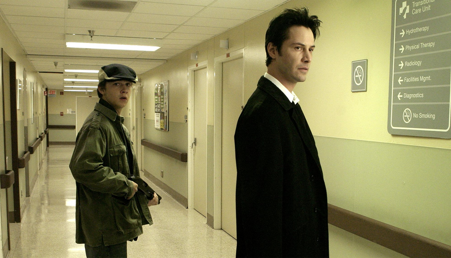 Shia LaBeouf y Keanu Reeves en "Constantine". (IMDB)