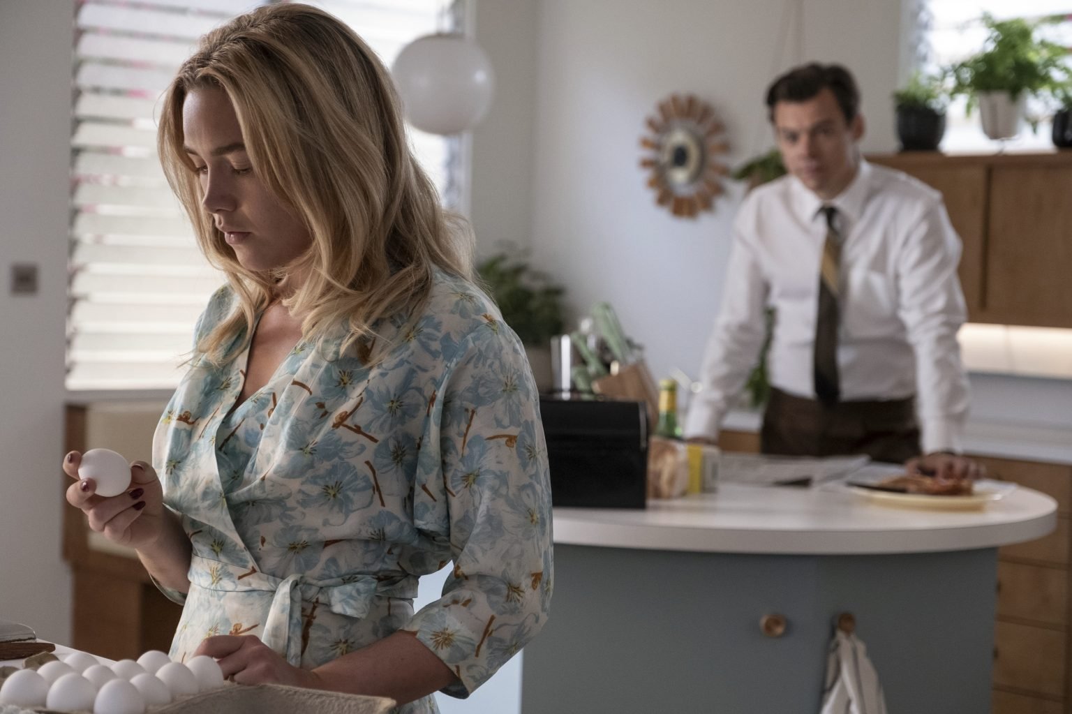 Florence Pugh y Harry Styles en "Don't Worry Darling". (Rotten Tomatoes/Warner Bros.)